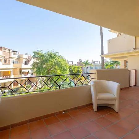 Toscana Hills Con Piscina En Esteponamarbella * エステポナ
