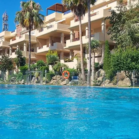 Toscana Hills Con Piscina En Esteponamarbella Διαμέρισμα *